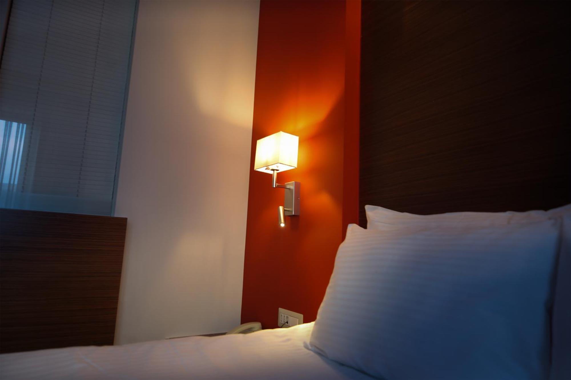 Hotel Dukagjini Pejë Esterno foto